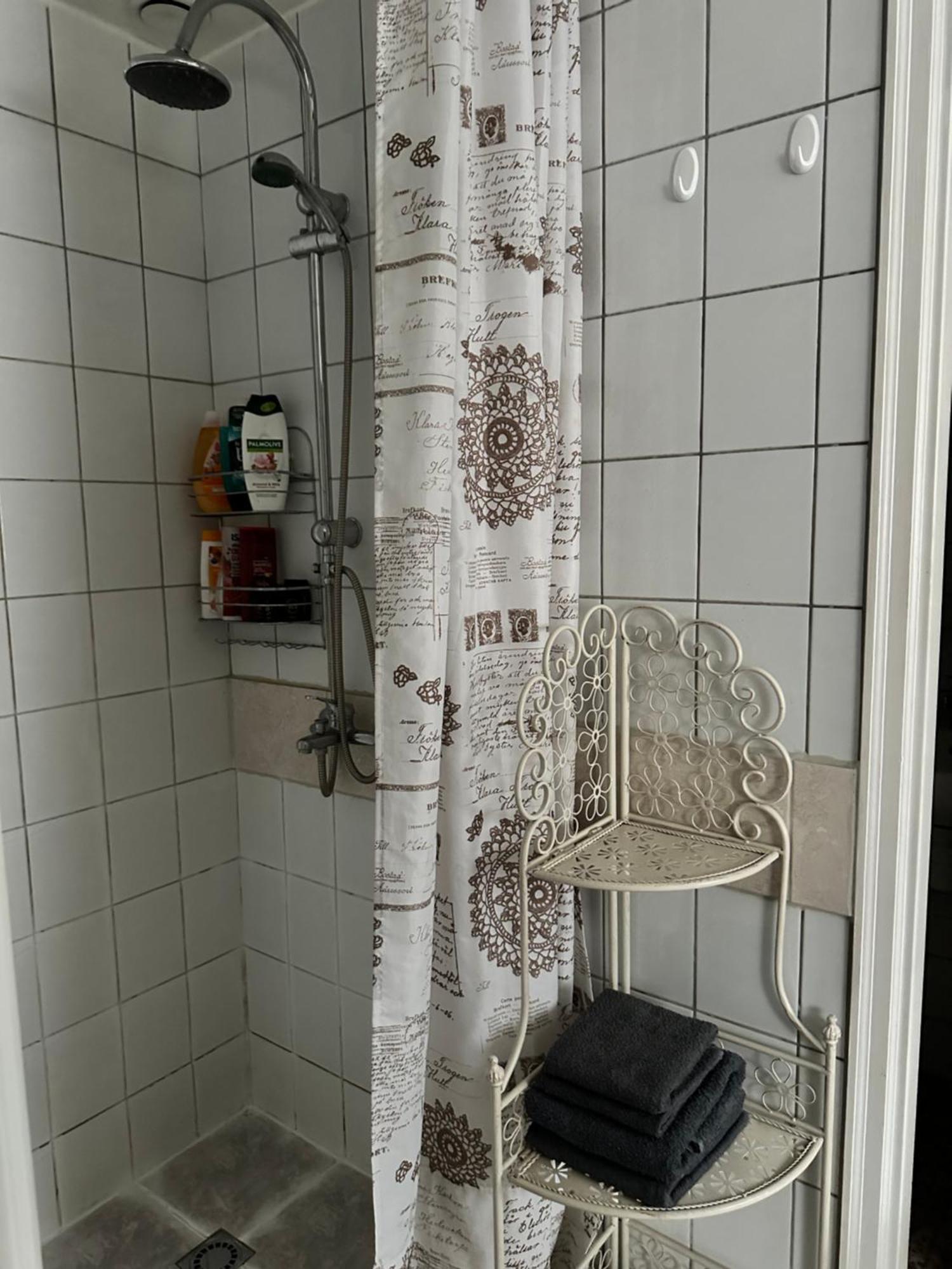 Anni Apartment Ventspils Exterior foto